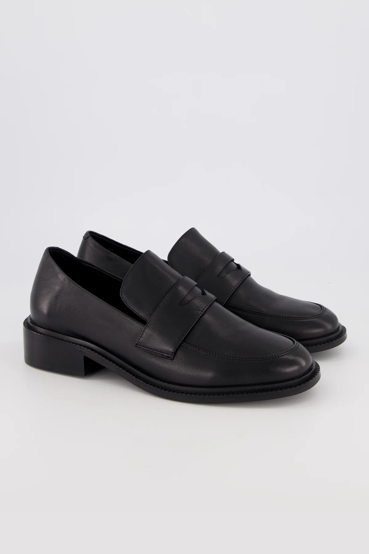 Knox - Image 7